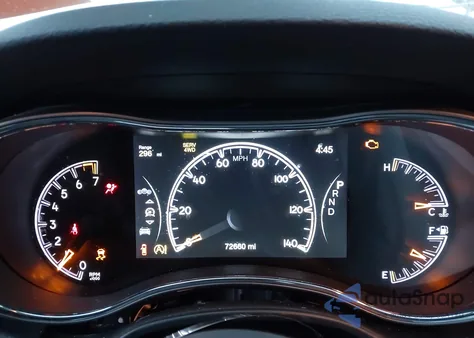 2020 Jeep Grand Cherokee North Edition 4X4 z USA, uszkodzony, nr VIN 1C4RJFAG1LC233164